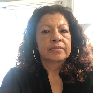 Meet your Posher, Sonia